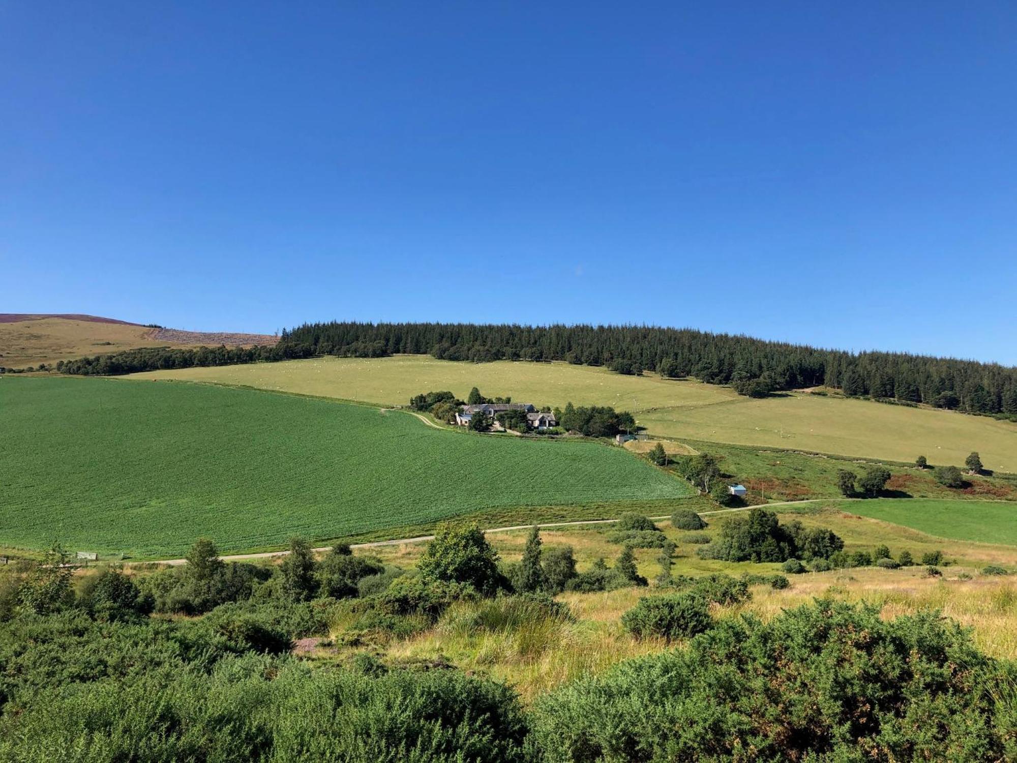 Easter Corrie Cottages Ballindalloch Экстерьер фото